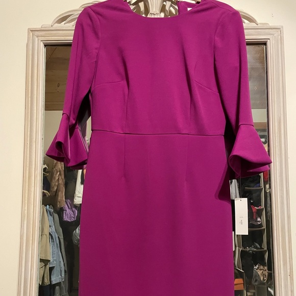 Donna Morgan Dresses & Skirts - Size 4, magenta, fitted Donna Morgan brand dress